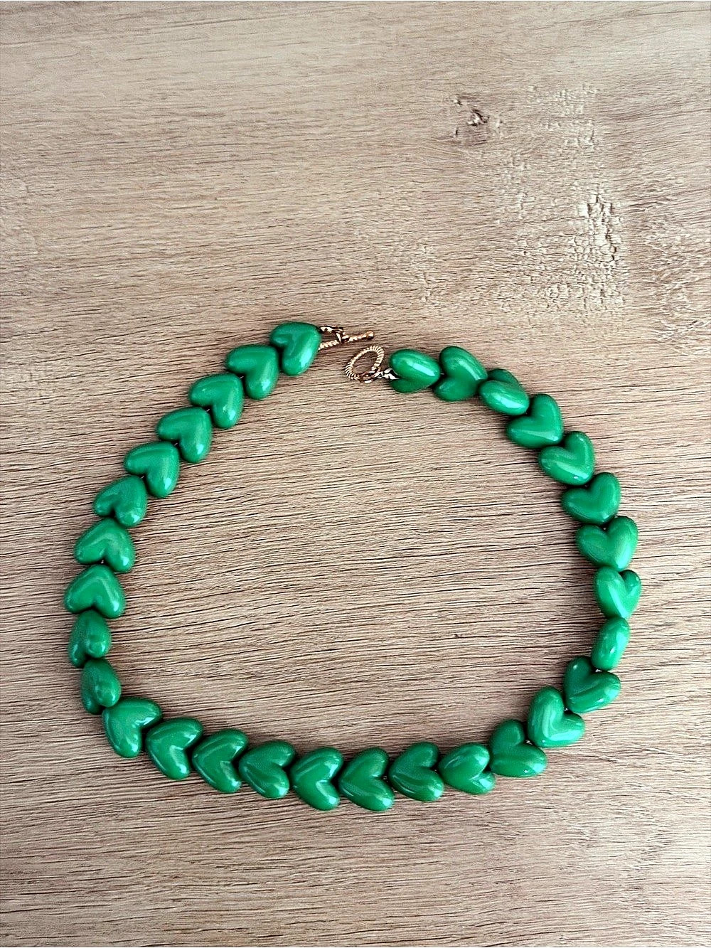 Green Heart Bead Necklace Like New